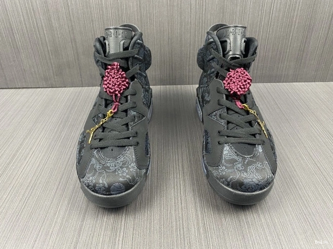 Boostmaster lin SD Triple Black Jordan (W) 6 DB9818-001 Retro 0726